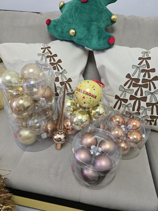 Decoratiuni brad Craciun, set globuri sticla 6 si 8 cm, diverse culori