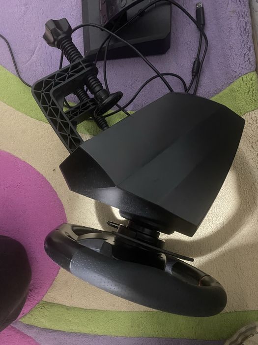 Руль от компаний dexp меньше года