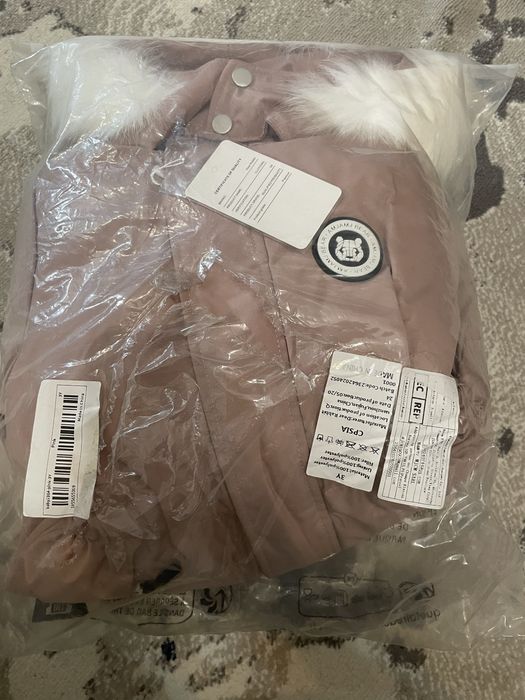 Новый комбенизон куртка 2 размера 100 110см 2.5 3летв наличии пекий