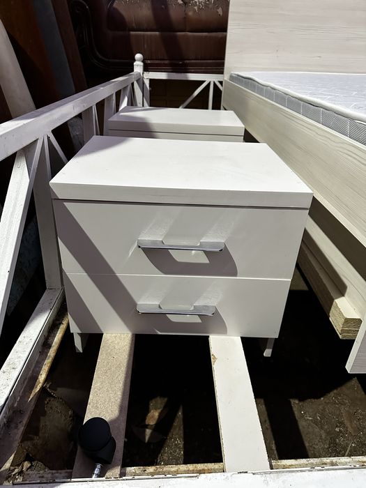 Кровать двуспальная