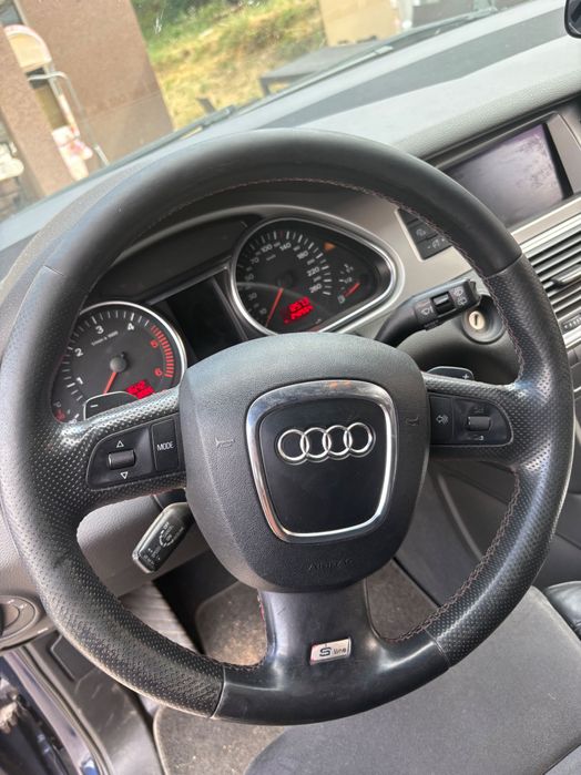Джип audi q7 2007g