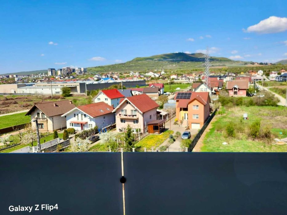 Închiriez apartament 2 camere, modern, parcare subterană, bloc nou – 52 mp