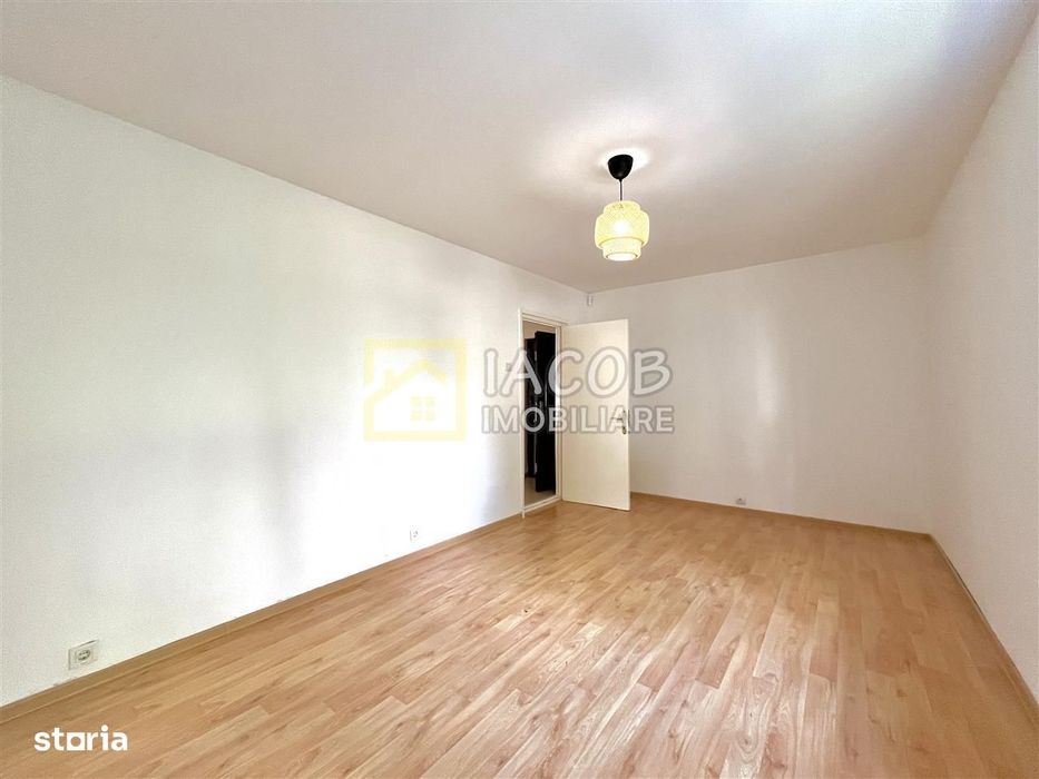 Spatiu birouri, partial mobilat, zona Ana Ipatescu - Bistrita Lac, str