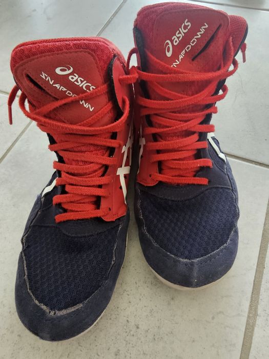 Борцовки ASICS 39 номер