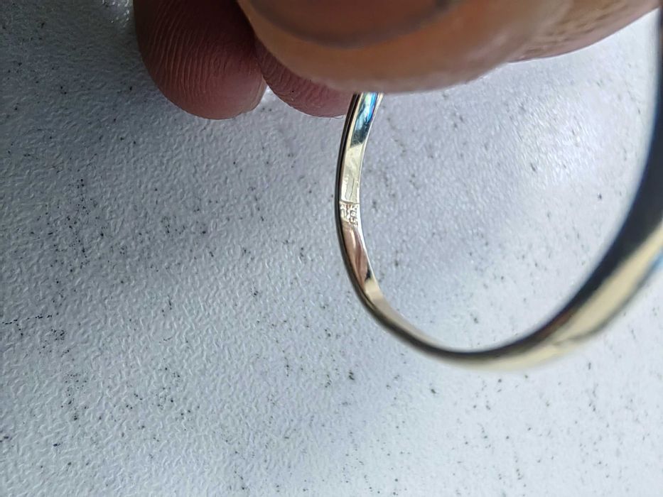 дамски златен пръстен- 1,7гр(585)