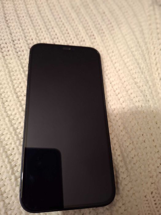 I-phone 12, sanatatea bateriei 100%, ofer husa cadou