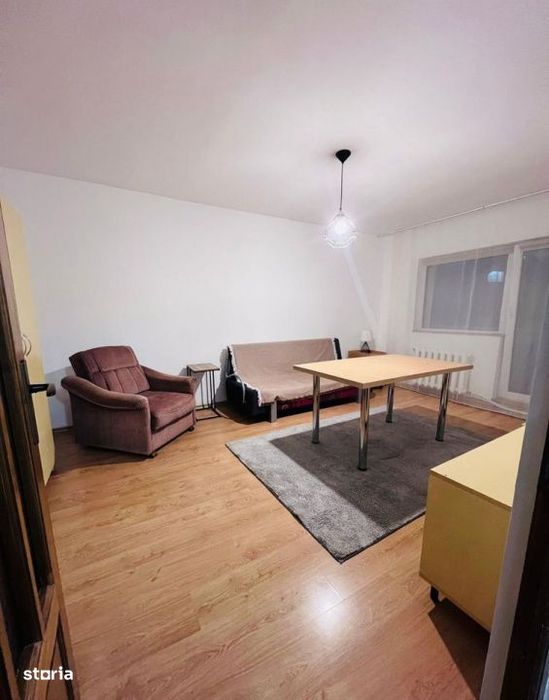 Apartament cu 2 camere 2 balcoane zona Lunii