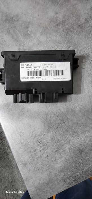 Vând 2 piese de ford mondeo MK 5