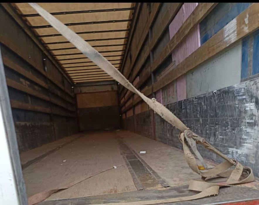 Даф евро 2. 2000г. Прицеп FRUEHAUF 2002г. Цена 22000$