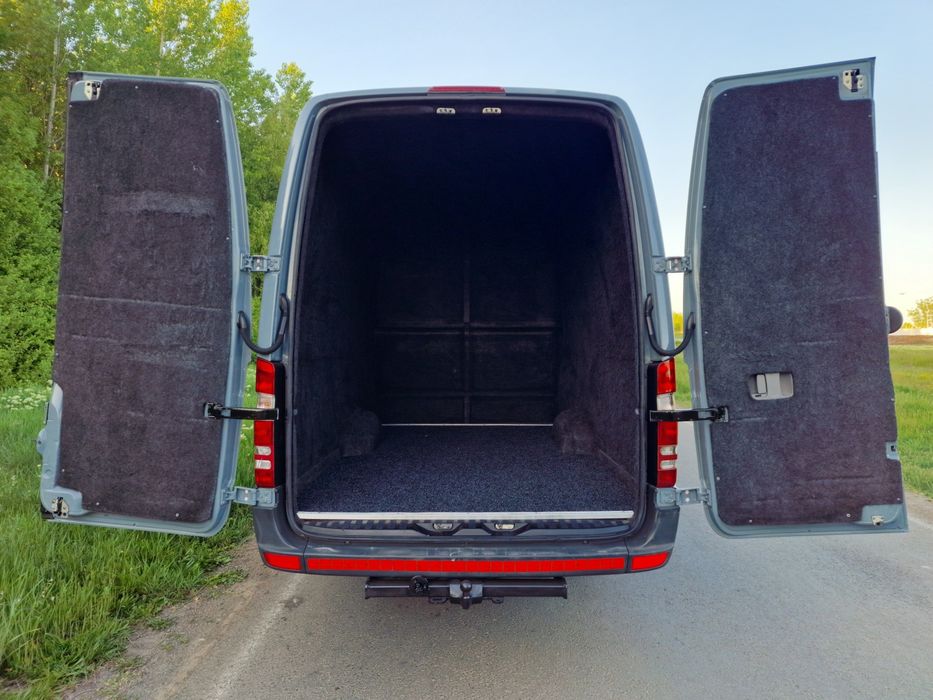 Mercedes-Benz Sprinter 2018 Extra Lung 8+1 Locuri VIP, Automată, 163CP