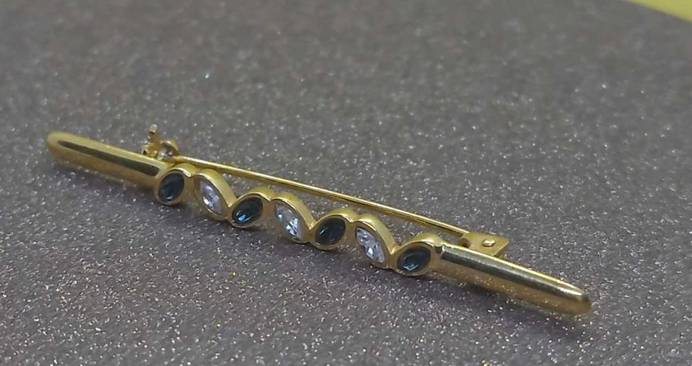 Broșă argint aurit cu zirconia