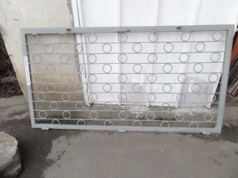 Usa de siguranta   110 cm x 213 cm