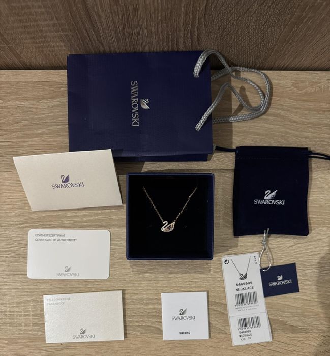 Колие Swarovski /Rose gold