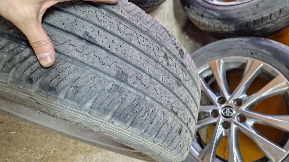 Летние шины  колеса r18