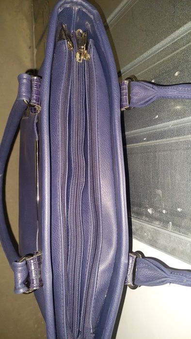 Дамска чанта като нова