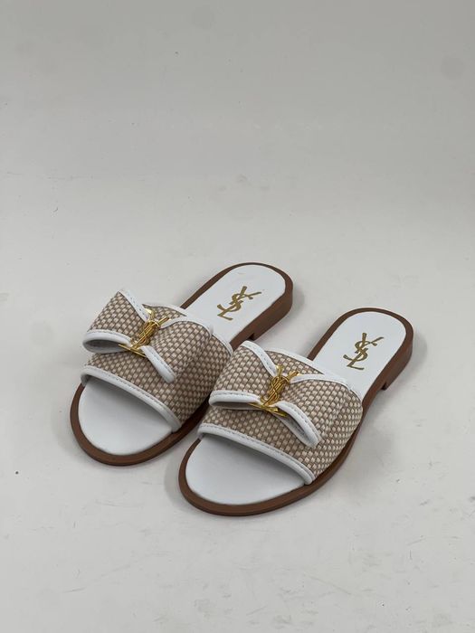 Чехли елегантни и леки