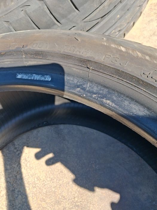 Anvelope bridgestone, 255 35 19,dot 2022.