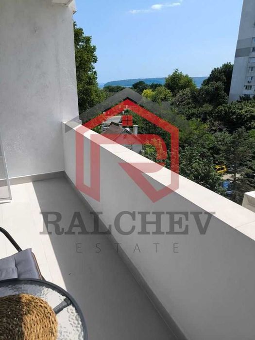 Дава се под наем Тристаен апартамент в Варна, Чайка - 77 кв.м за 561 € - Снимка #3