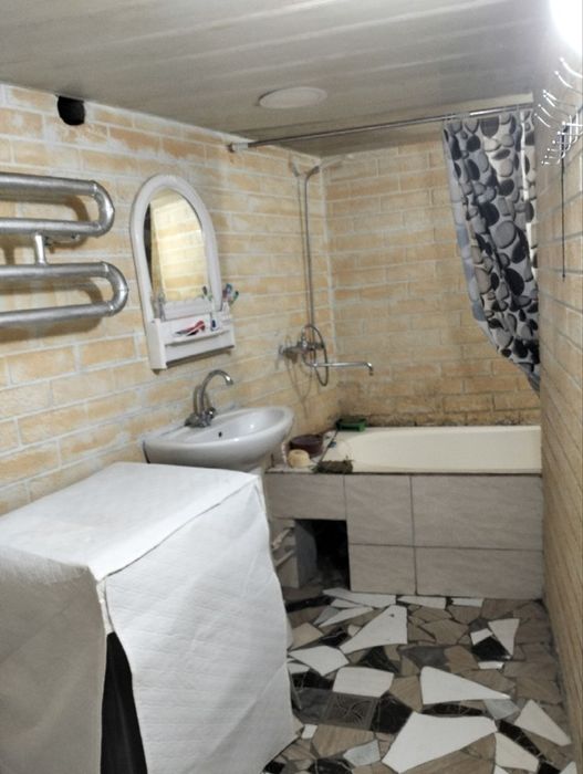 Яшнабод мухтор ашрафий  дом 201