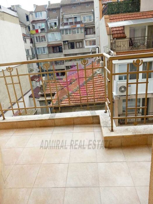 Дава се под наем Тристаен апартамент в Варна, Червен площад - 87 кв.м за 650 € - Снимка #6