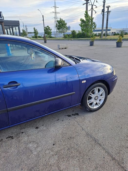Seat Ibiza  1,4  benzină.
