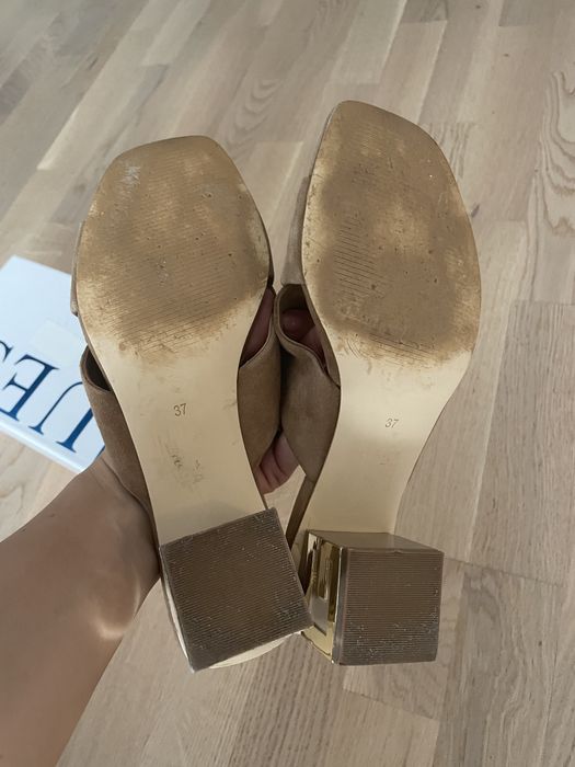 Papuci guess mărimea 37