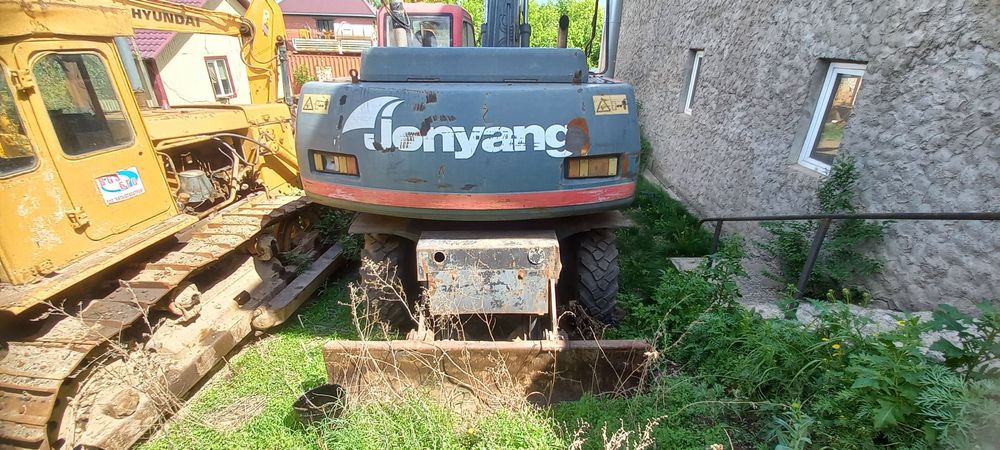 Продам эксковатор