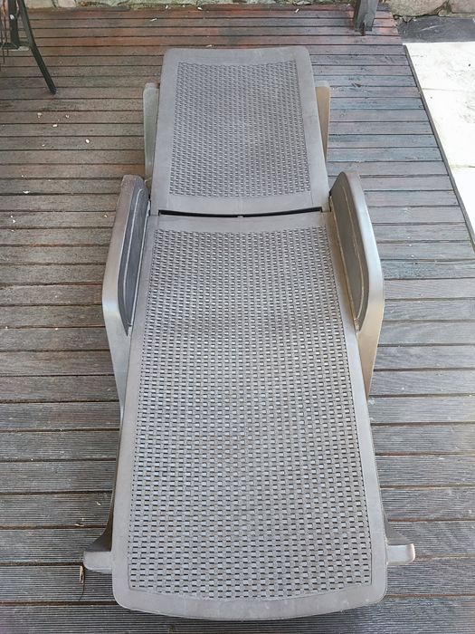 Шезлонг за градина,басейн