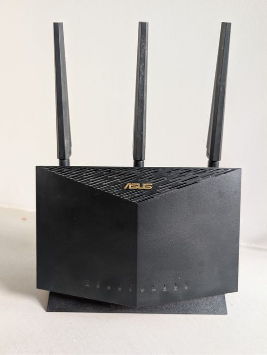 router multi gigabit WiFi 6 Asus AX86u