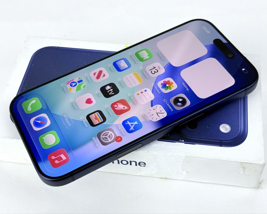 Apple iPhone 17 Pro 256GB Blue 22 Заряда! Гаранция!