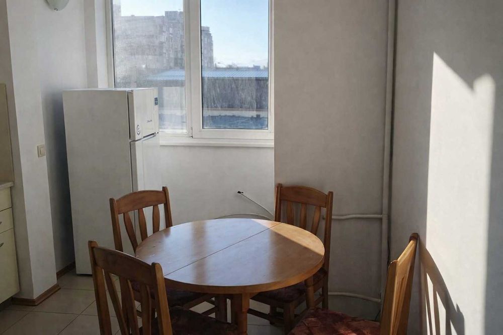 Двустаен ап. под наем в кв. Люлин 1