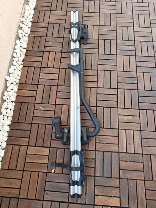 Под наем велобагажник Thule Pro Ride