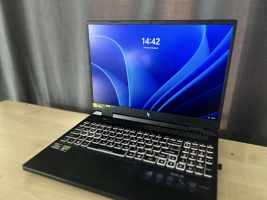 Acer Nitro Ryzen 7 7700/RTX 4050/16Gb Ram/512ssd