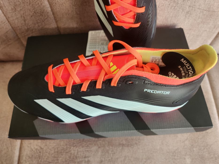 Adidas  Predator League MG