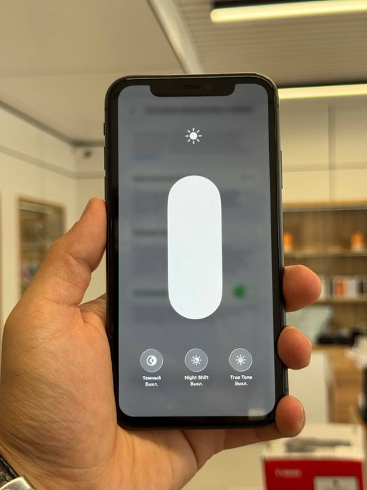 iPhone  11 64 GB