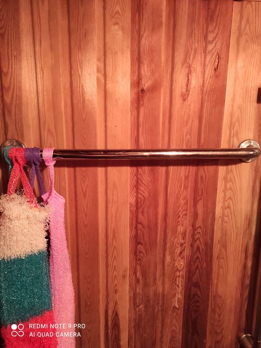 Продам держатель для полотенца