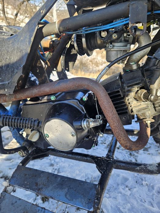 Vând atv de 125cc 4 trepte manual
