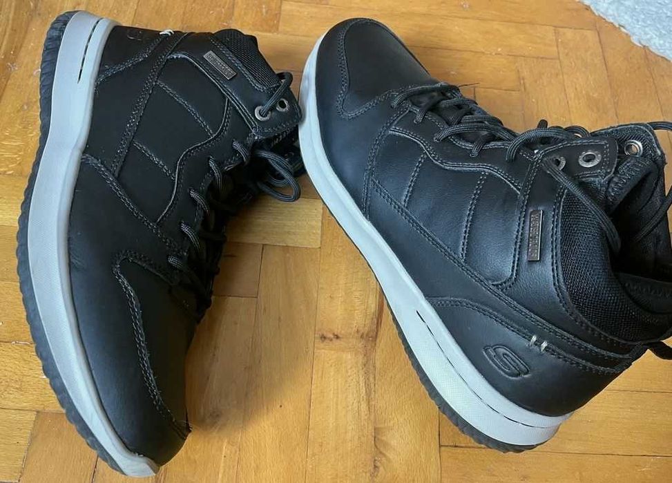 Ghete sport Skechers din piele, impermeabile