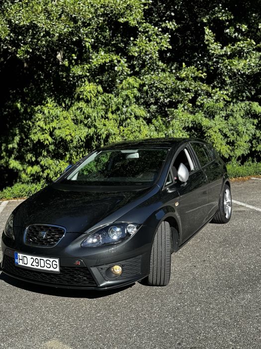 SEAT Leon 2012 — imagine 3