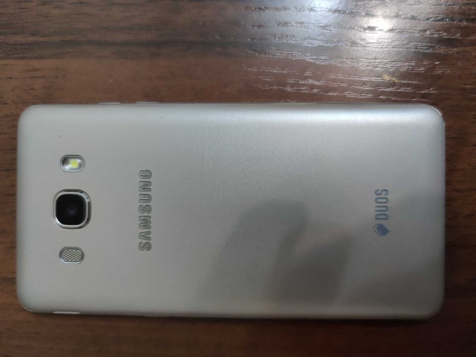 Samsung Galaxy J5