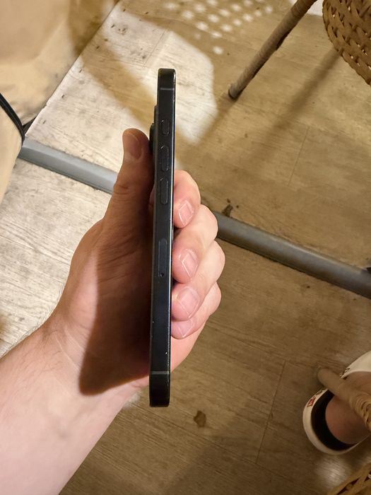 Iphone 16 pro 256gb sotiladi