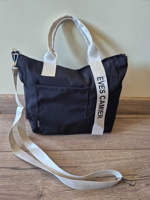 Дамска чанта с презрамка