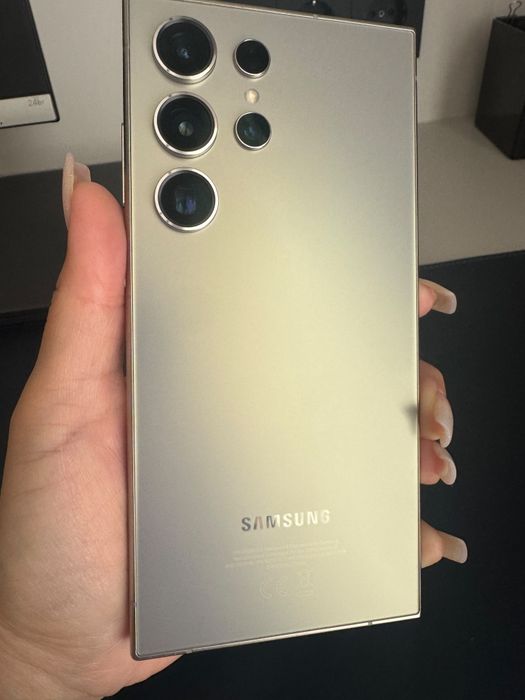Продам телефон Samsung s24 ultra 256GB