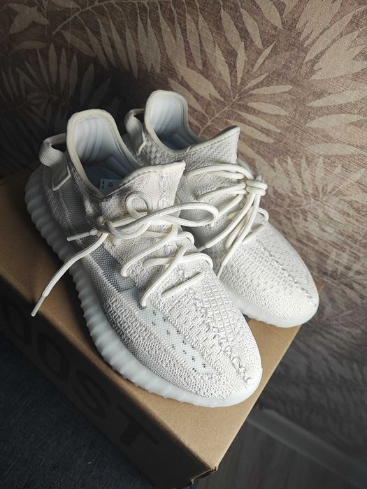 Adidas Yeezy Boost 350 Bone