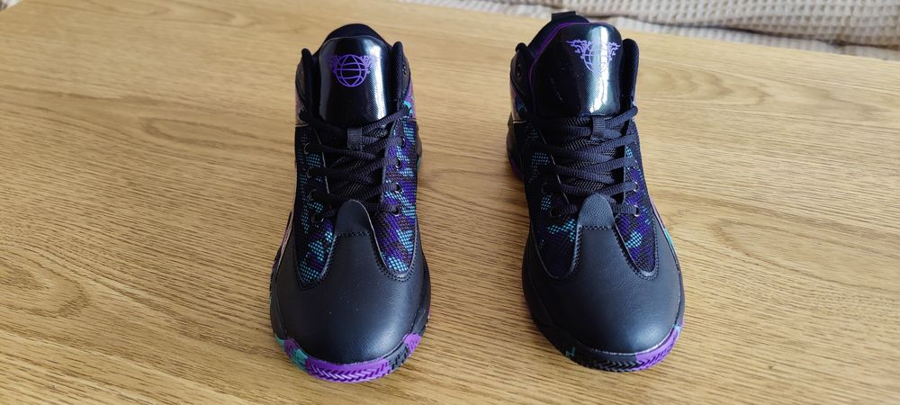 Баскетболни маратонки