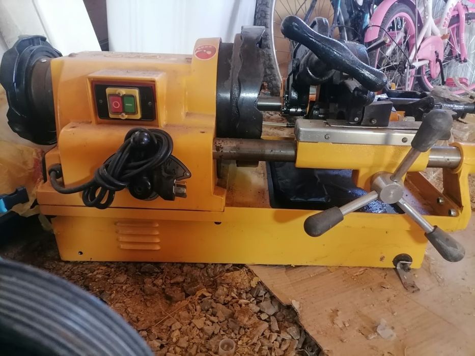 Продам резьбонарезной станок