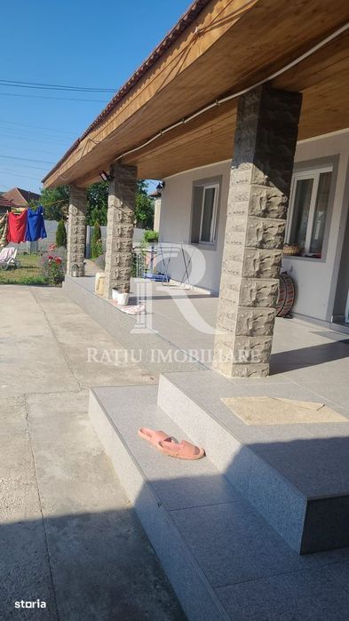 Casa cu 3 camere + garaj si grădină | Picleu | Bihor