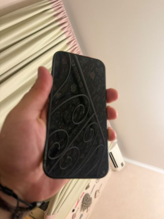 Продам iphone 17