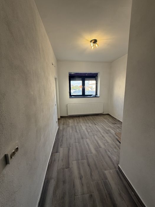 Inchiriere Birou 2 Camere Codlea Nou! Prima Inchiriere!