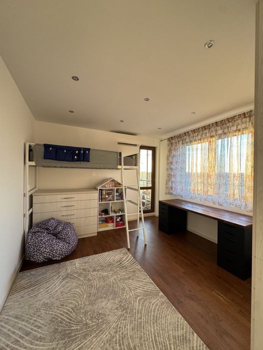 високо детско легло